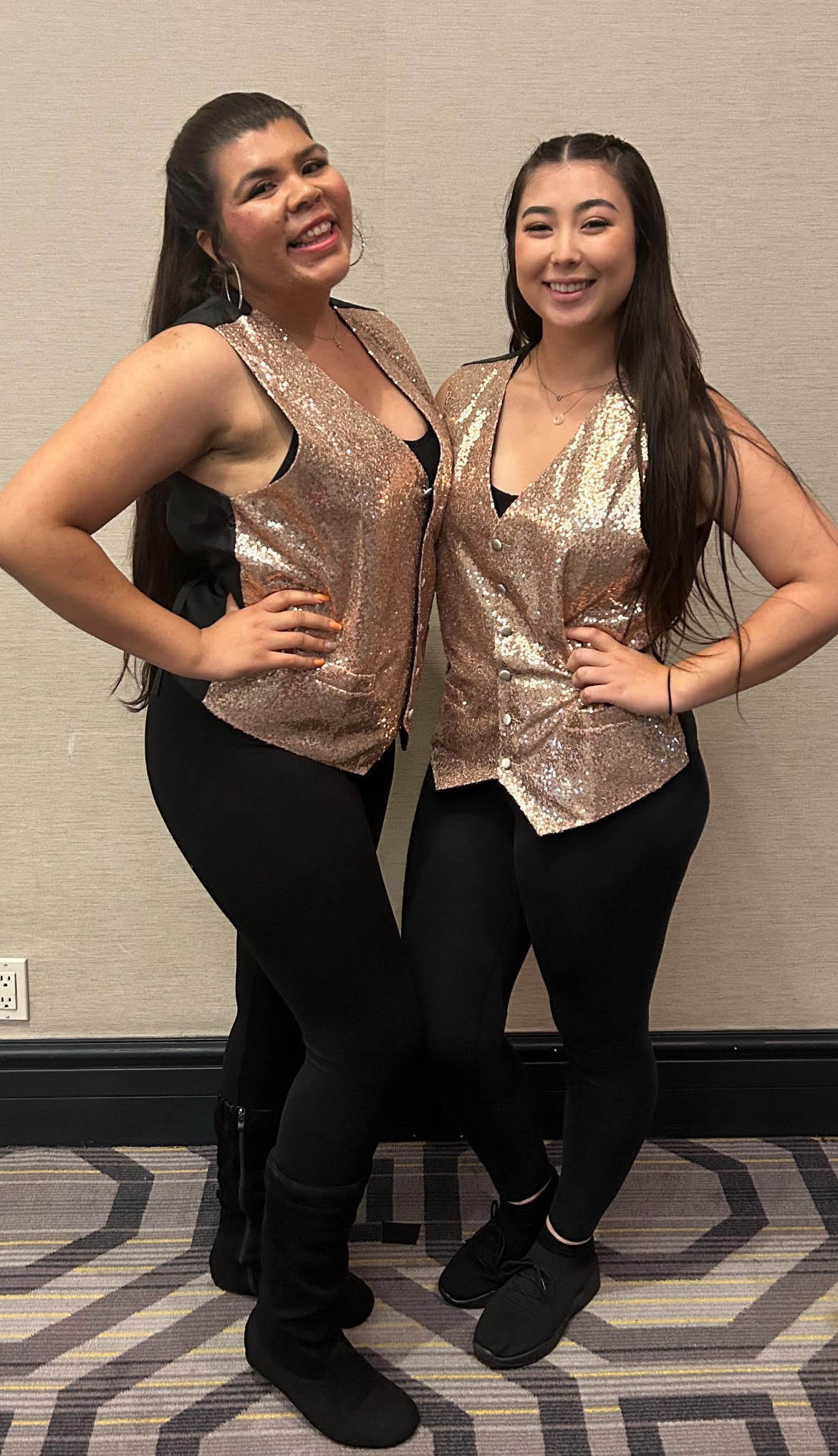 Photo of Kaylee and Liannah